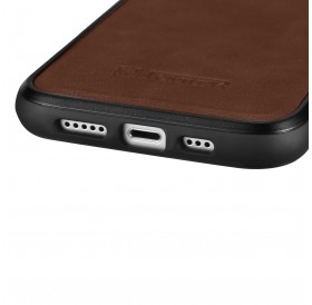 iCarer Leather Oil Wax Genuine Leather Case for iPhone 14 Plus (MagSafe Compatible) Brown (WMI14220719-BN)