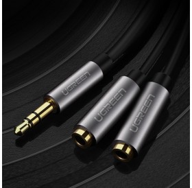 Ugreen cable 3.5 mm headphone splitter mini jack AUX 20cm (2 x audio output) silver (10532)