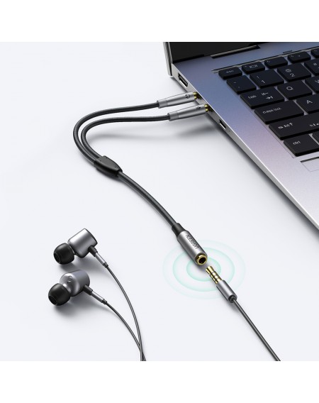 Ugreen AUX splitter cable 3.5 mm mini jack (female) - 2x 3.5 mm mini jack (male - microphone and headphones) silver (AV193 50255)