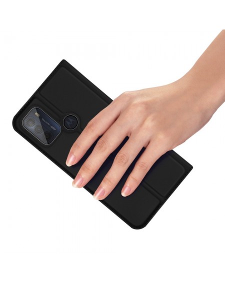 Dux Ducis Skin Pro Bookcase type case for Motorola Moto G50 black