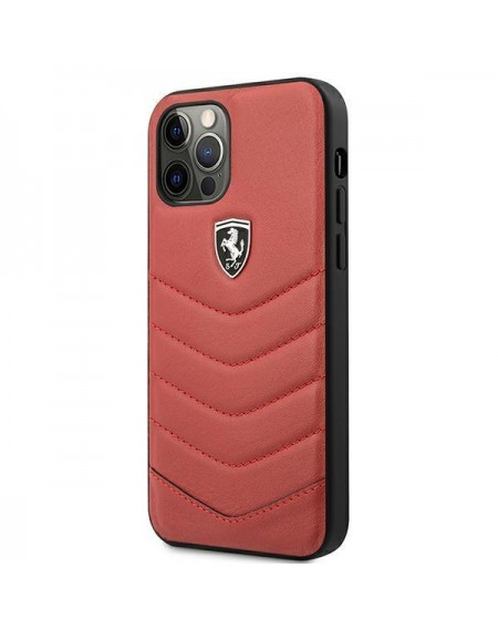 Ferrari FEHQUHCP12MRE iPhone 12/12 Pro czerwony/red hardcase Off Track Quilted