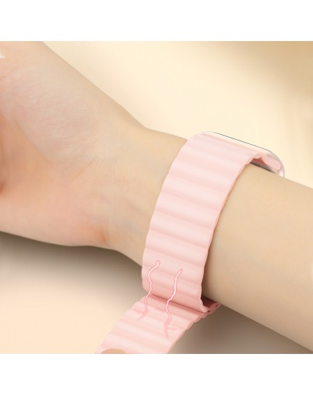 Kingxbar Magnetic Band Strap Watch Bracelet: Ultra / 8/7/6 / SE / 5/4/3/2 (49mm / 45mm / 44mm / 42mm) Magnetic Silicone Band Black